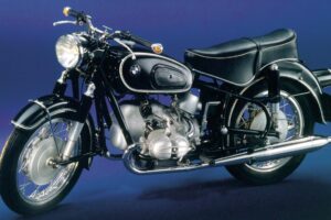 The Bulletproof Boxers: BMW R60/2 and R69S